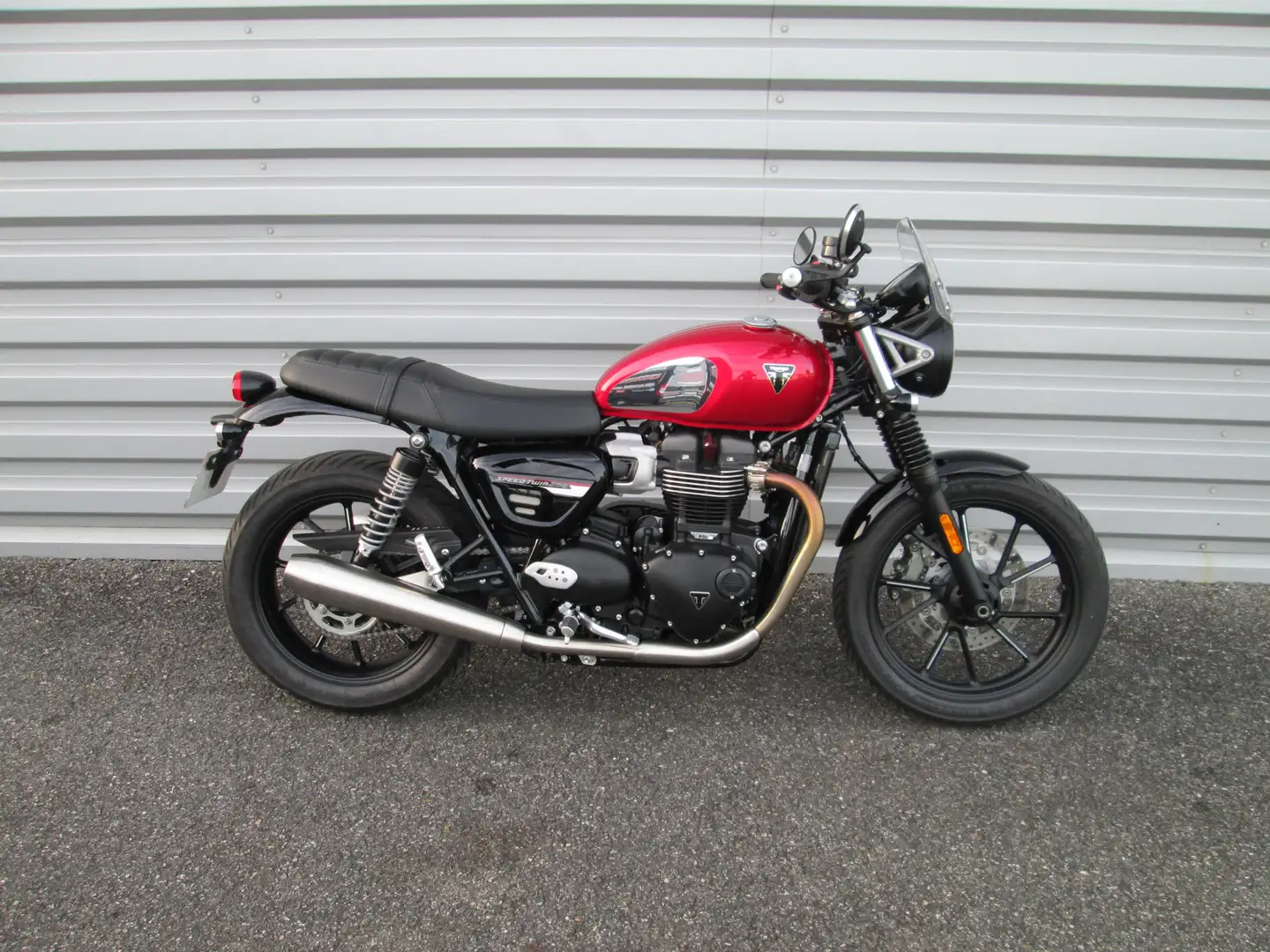 Triumph Speed Twin Roşu - 2