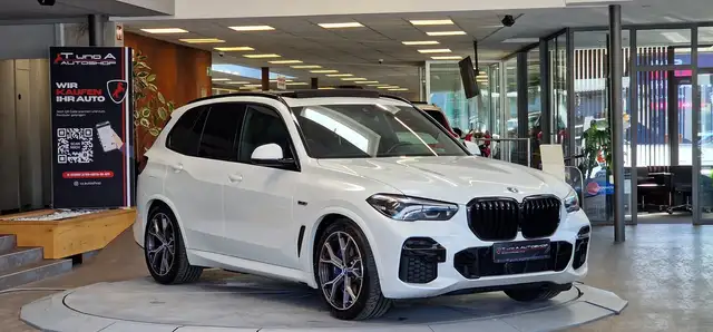 BMW X5 xDrive45e M Sportpaket HYBRID Aut. *Pano*Luftfeder Ansicht 3