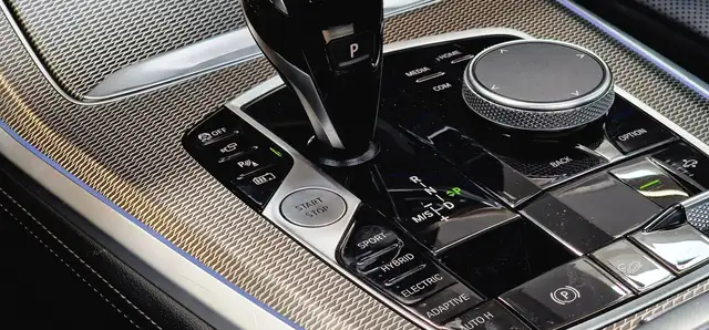 BMW X5 xDrive45e M Sportpaket HYBRID Aut. *Pano*Luftfeder Ansicht 25