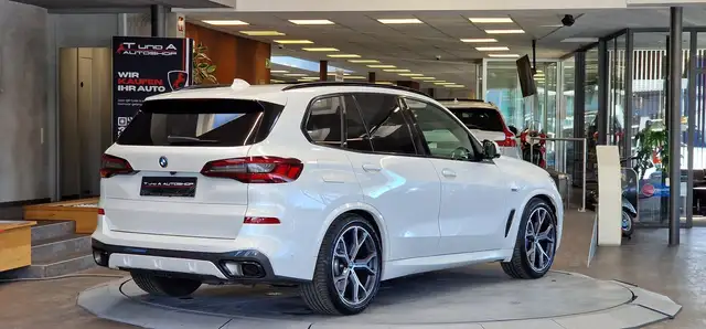BMW X5 xDrive45e M Sportpaket HYBRID Aut. *Pano*Luftfeder Ansicht 7