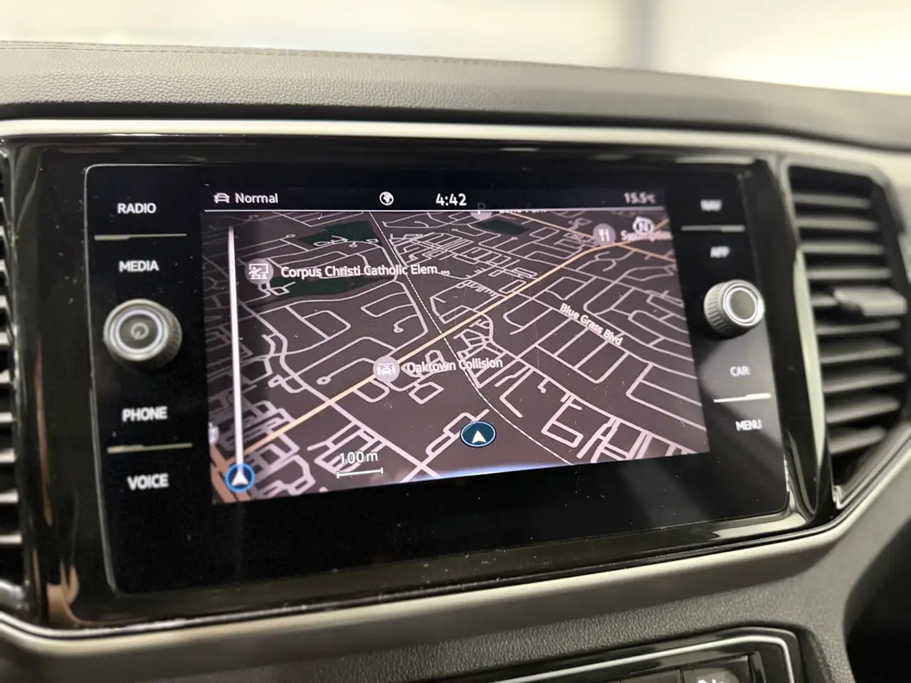 Volkswagen Atlas снимка Volkswagen Atlas