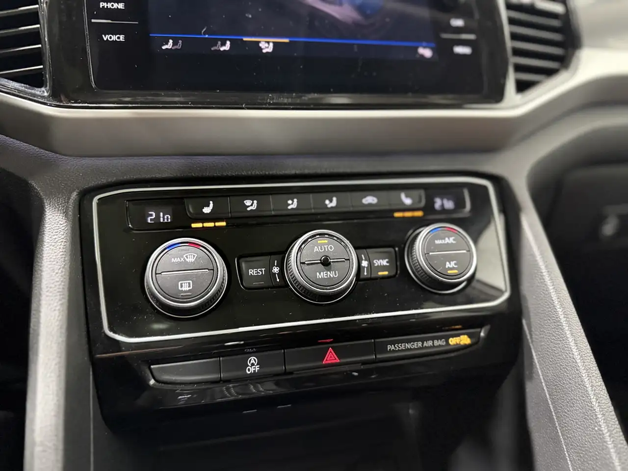 Volkswagen Atlas снимка Volkswagen Atlas