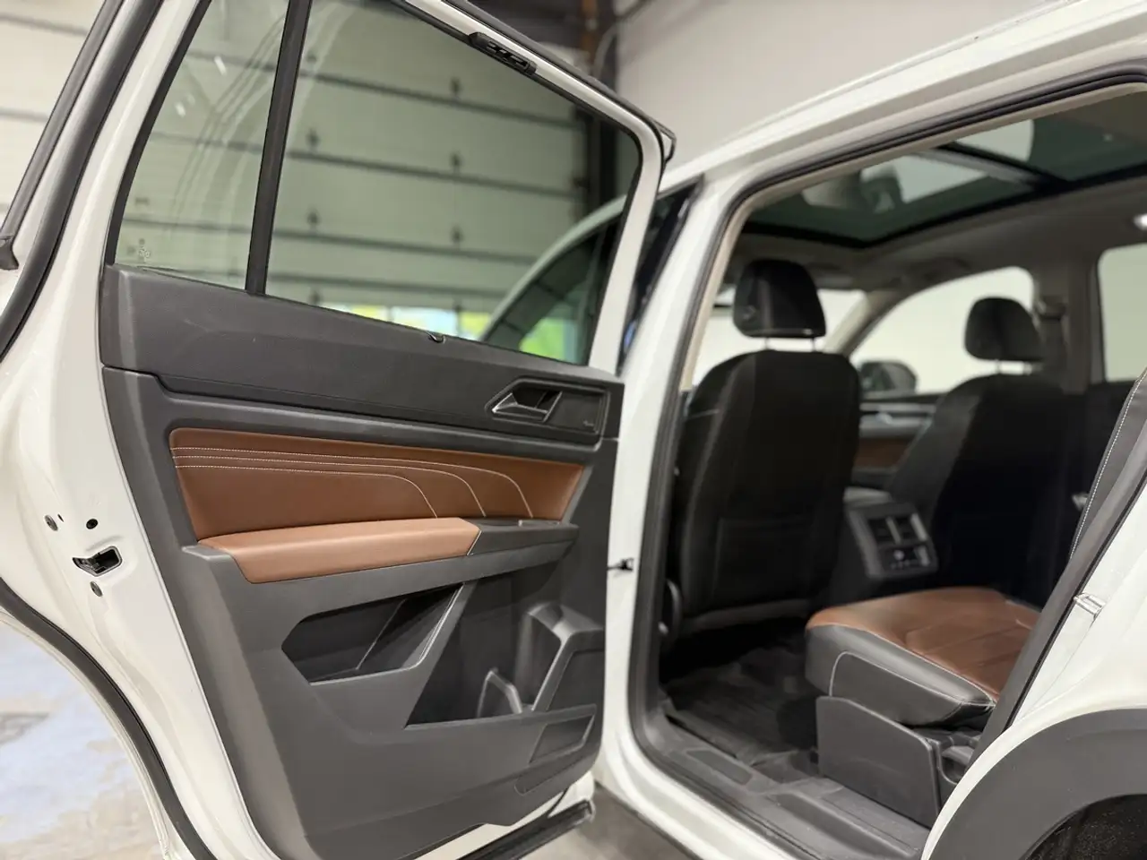 Volkswagen Atlas снимка Volkswagen Atlas