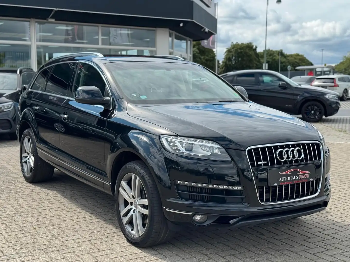 Audi Q7 3.0 TDI quattro"TIPTRONIC"7 SITZE"LEDER"NAVI" Schwarz - 2