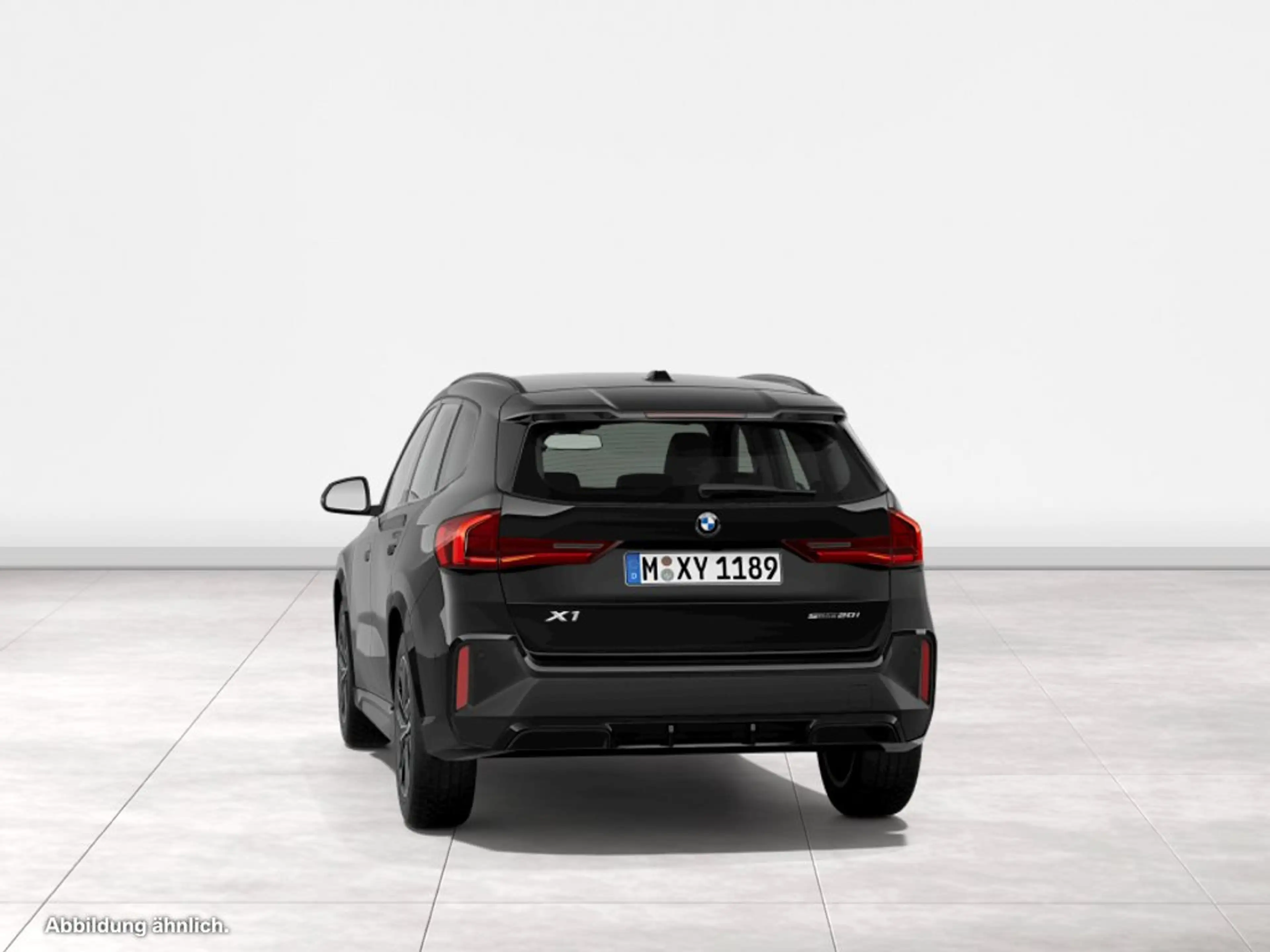 BMW X1 sDrive20i — photo 7