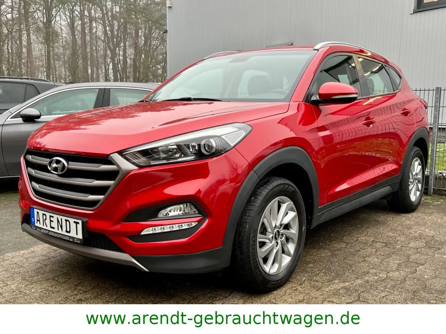 Hyundai TUCSON blue Trend 2WD*SHZ/RFK/PDC/Navi* Rot - 1