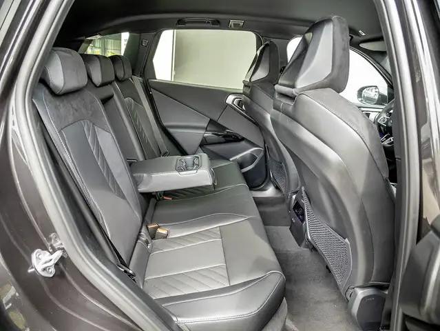 BMW X3 view 15