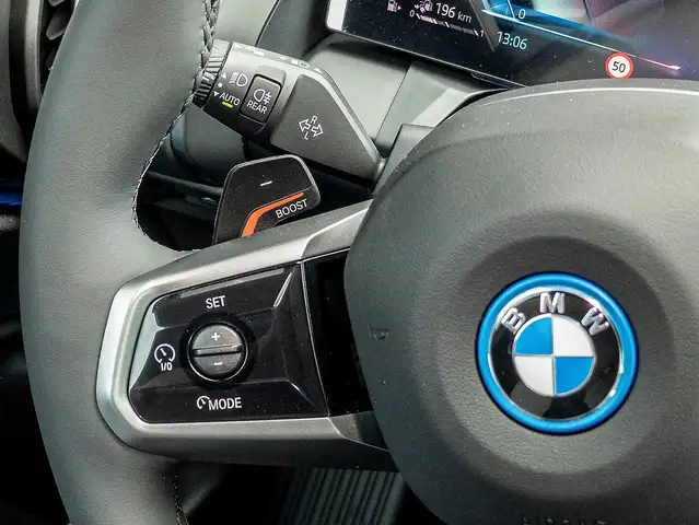 BMW X3 view 10