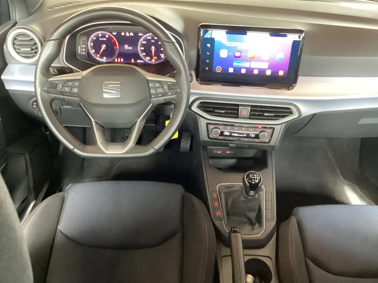 SEAT Ibiza 1.0 TSI FR +LED +NAVI +SHZ +17" +APP +DAB +, миниатюра 16