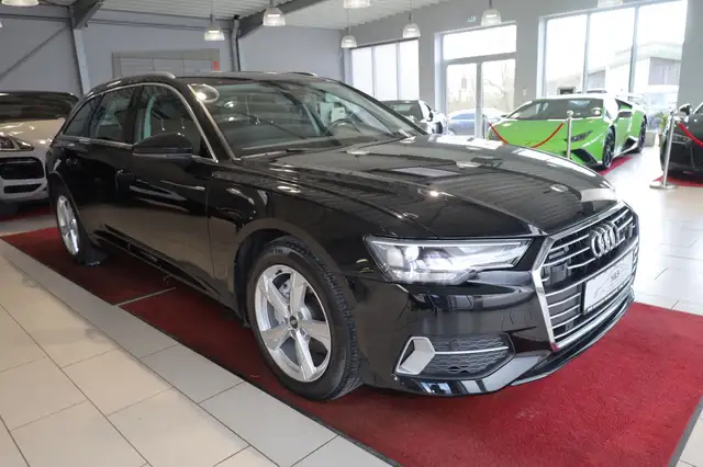 Audi A6 Avant view 10