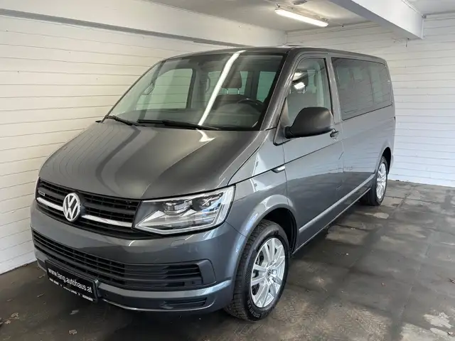 Volkswagen T6 Multivan VW T6 Multivan Trendline TDI 4MOTION