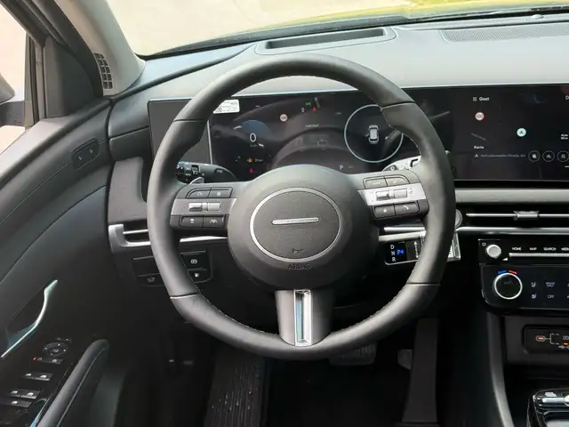 Hyundai Tucson view 8