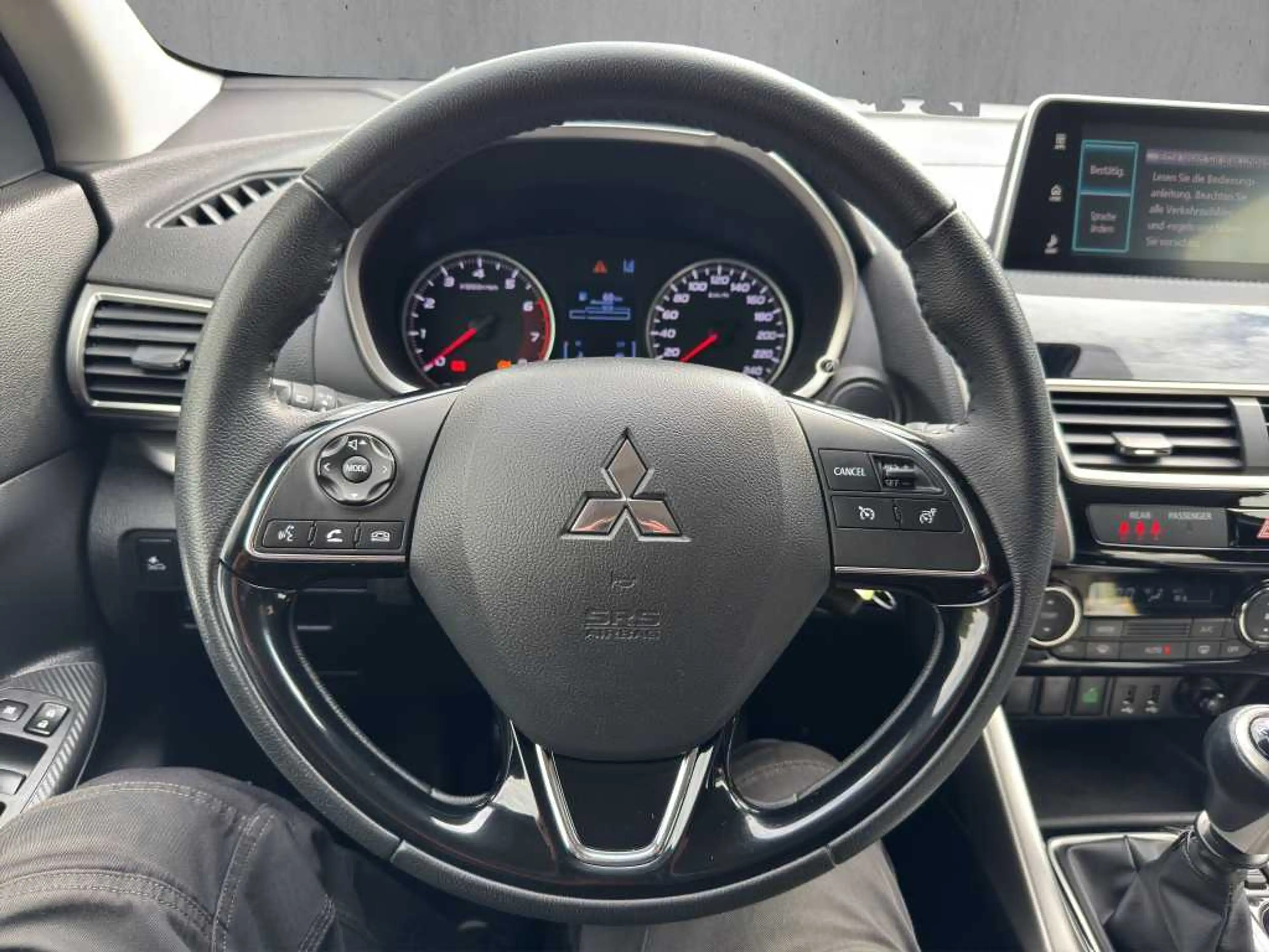 Mitsubishi Eclipse Cross Diamant Edition 1.5 T 2WD 6-Gang — photo 10