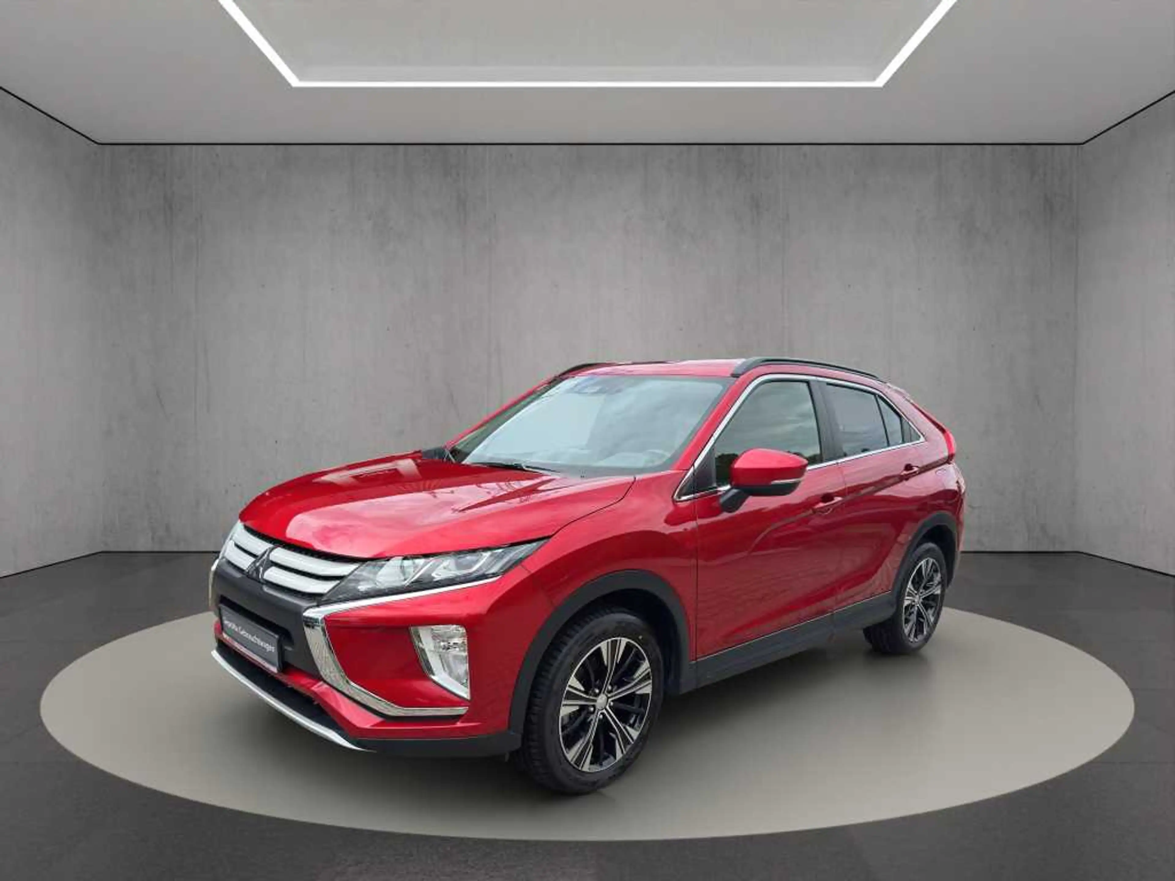 Mitsubishi Eclipse Cross Diamant Edition 1.5 T 2WD 6-Gang — photo 2