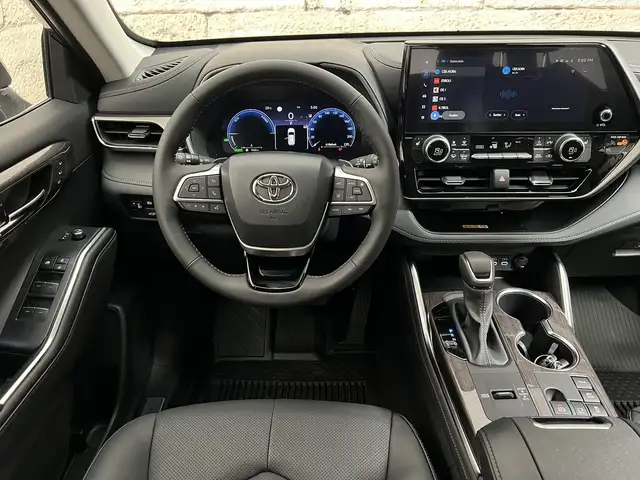 Toyota Highlander 2,5 Hybrid Style Ansicht 9