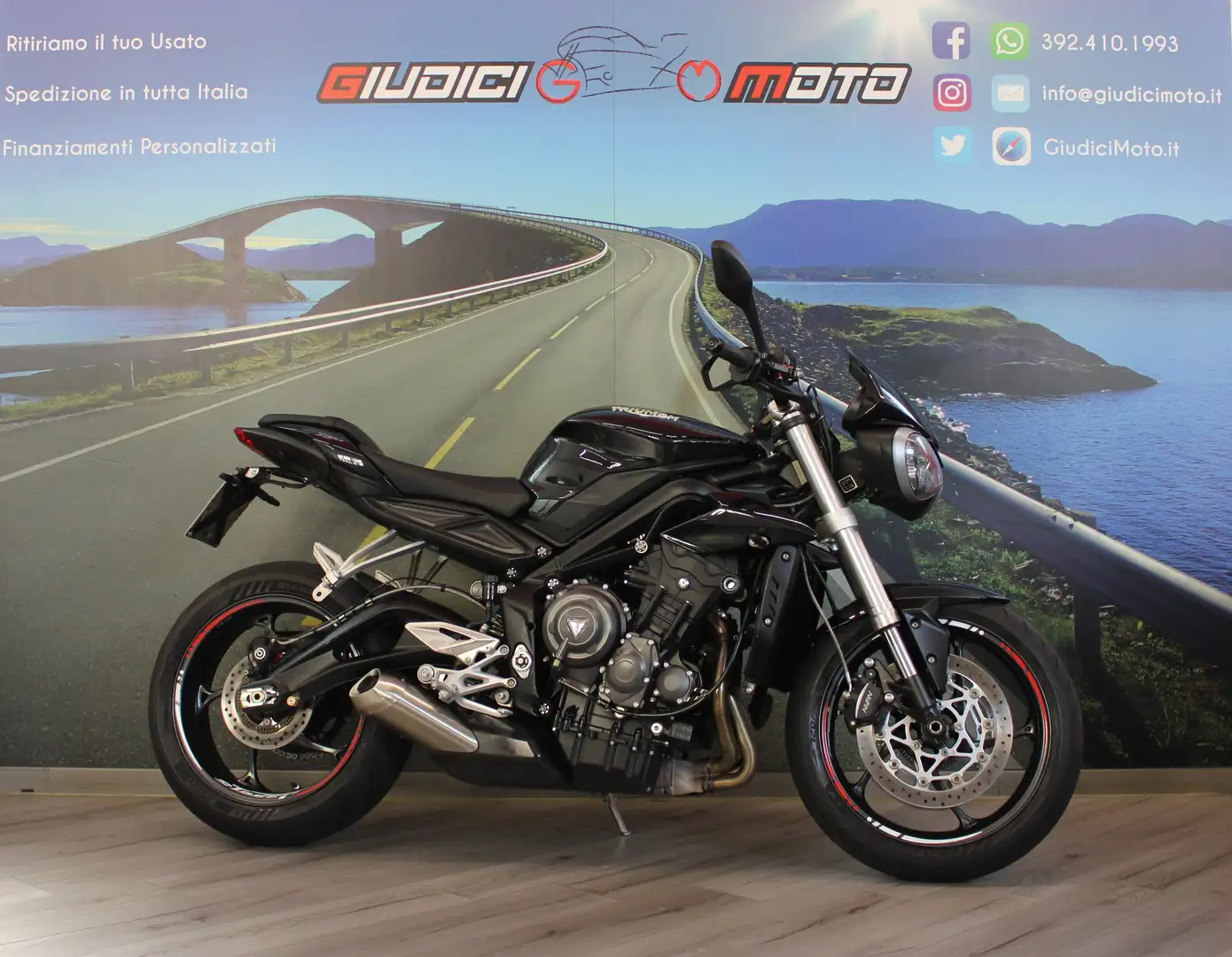 Triumph Street Triple 765 S - 2018 - km 18162 Nero - 1