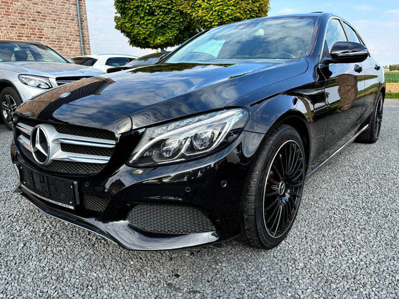 Mercedes-Benz C 250 Avantgarde// LED// Schiebedach// Sitz-Hg.// — photo 4