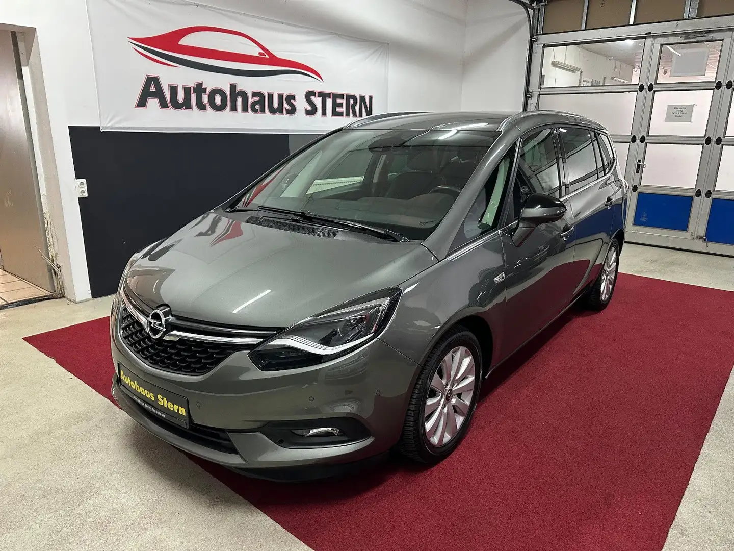 Opel Zafira C Innovation - 1