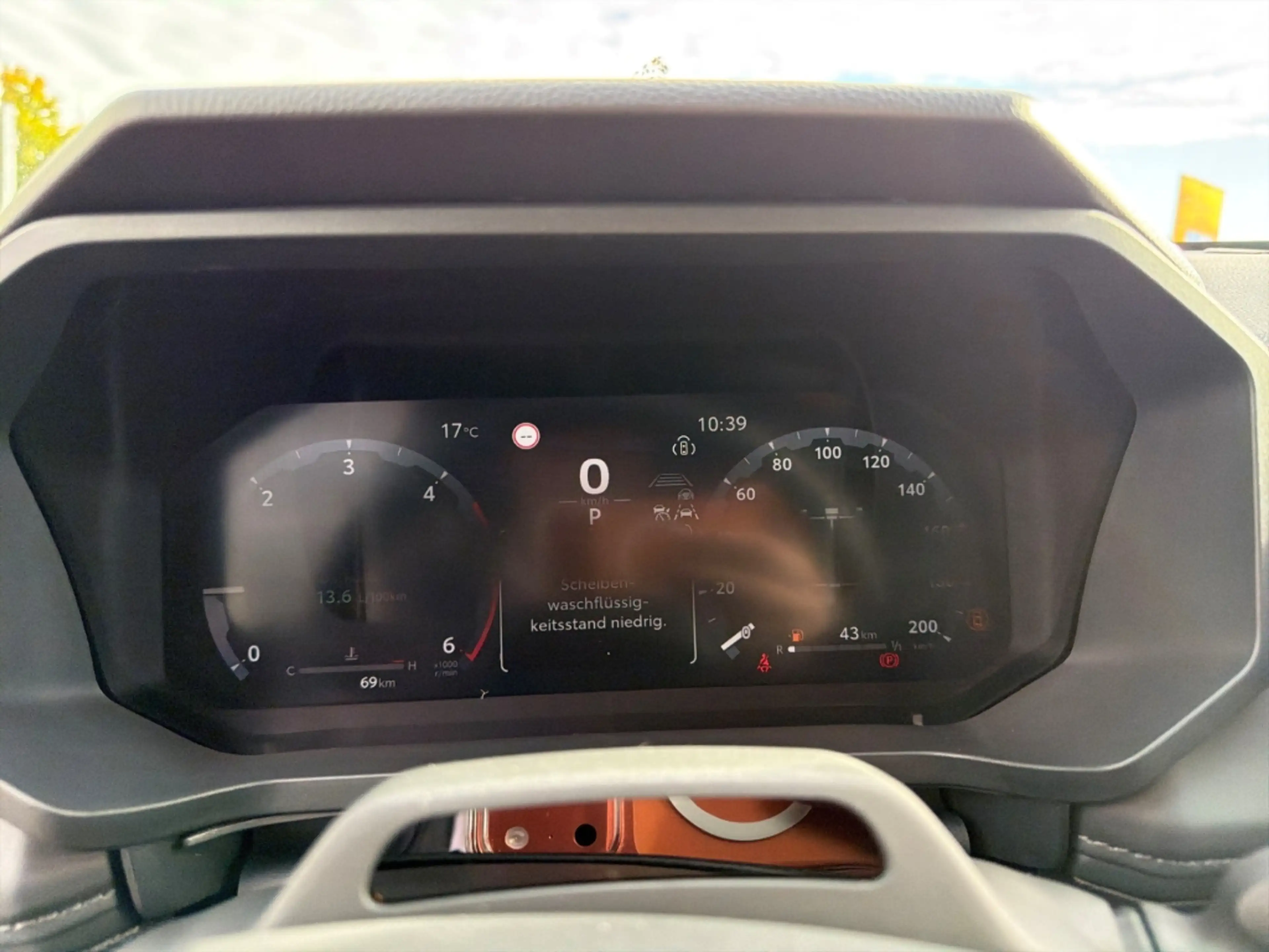 Toyota Hilux Double Cab Executive 2,8-l-D-4D, 150 kW (204 PS) M — photo 13