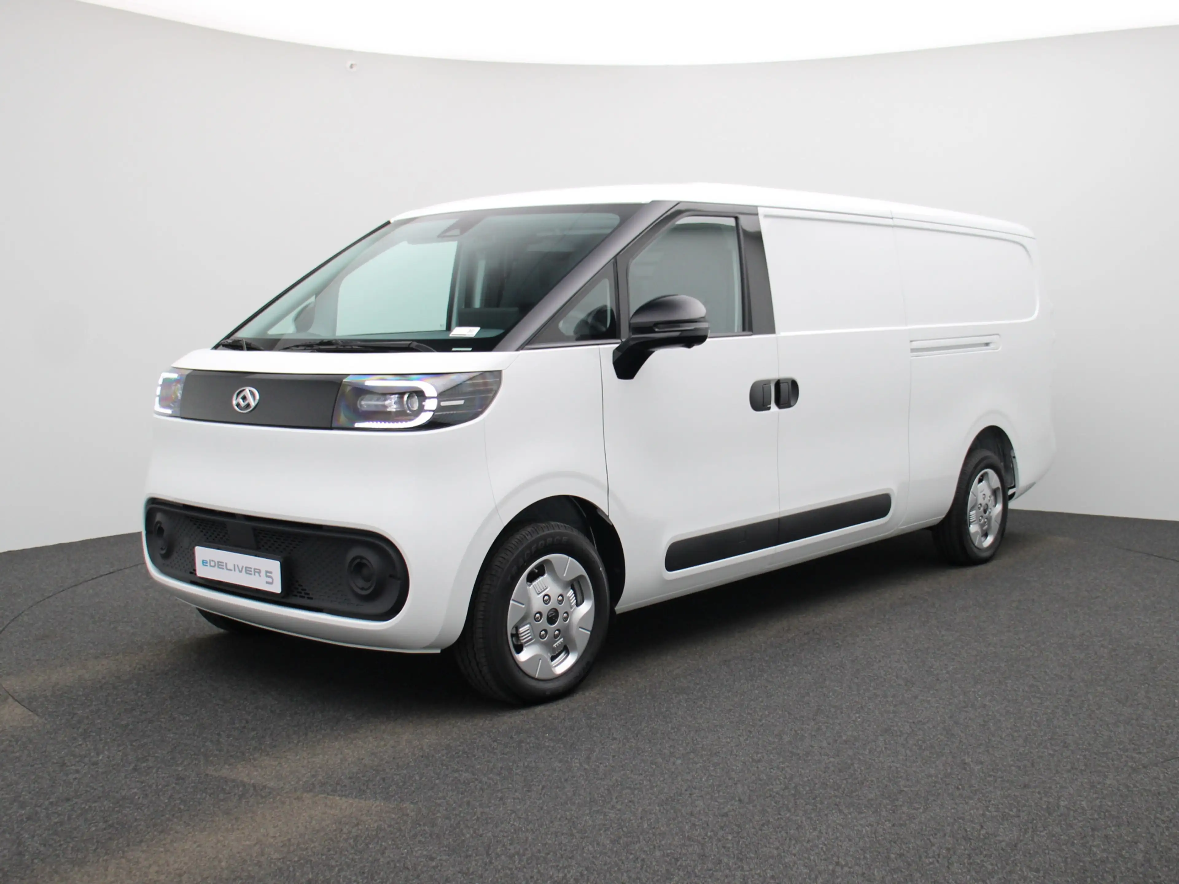 Maxus eDeliver 5 | L2H1 64 kWh |Dubbel cabine |uit voorraad leverba — photo 8