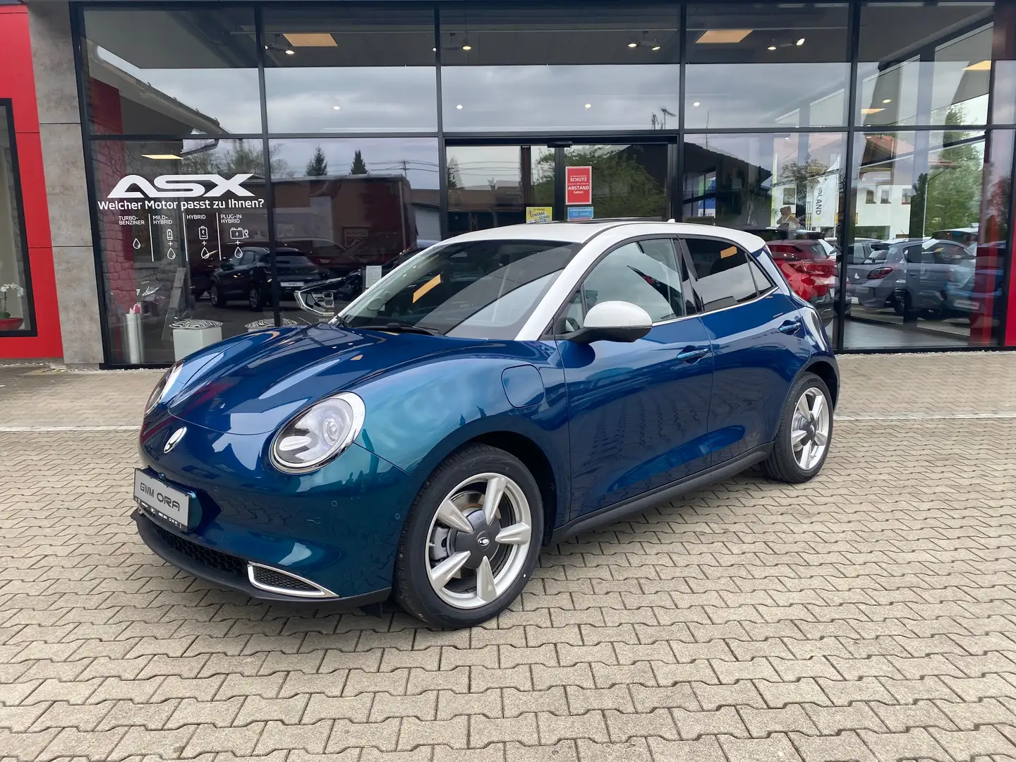 GWM ORA 03 Ora 03 400 Pro+, 8-fach Alu, Service neu Grün - 1