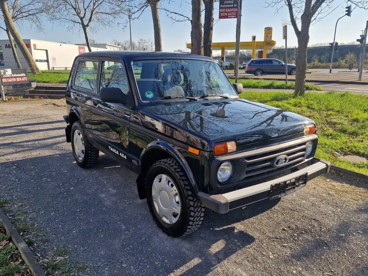 Lada Taiga