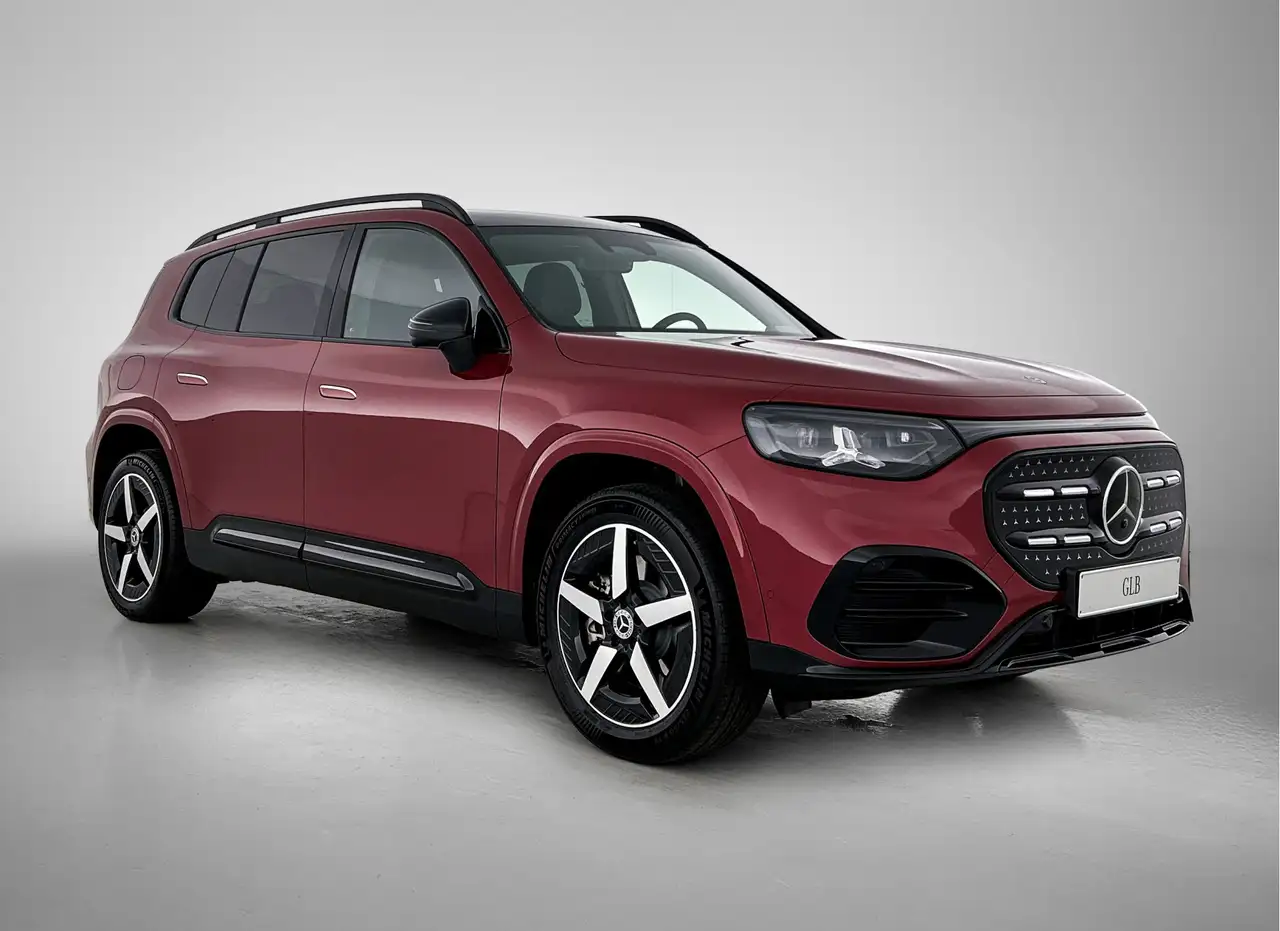 Mercedes-Benz GLB 2026 — фото 14