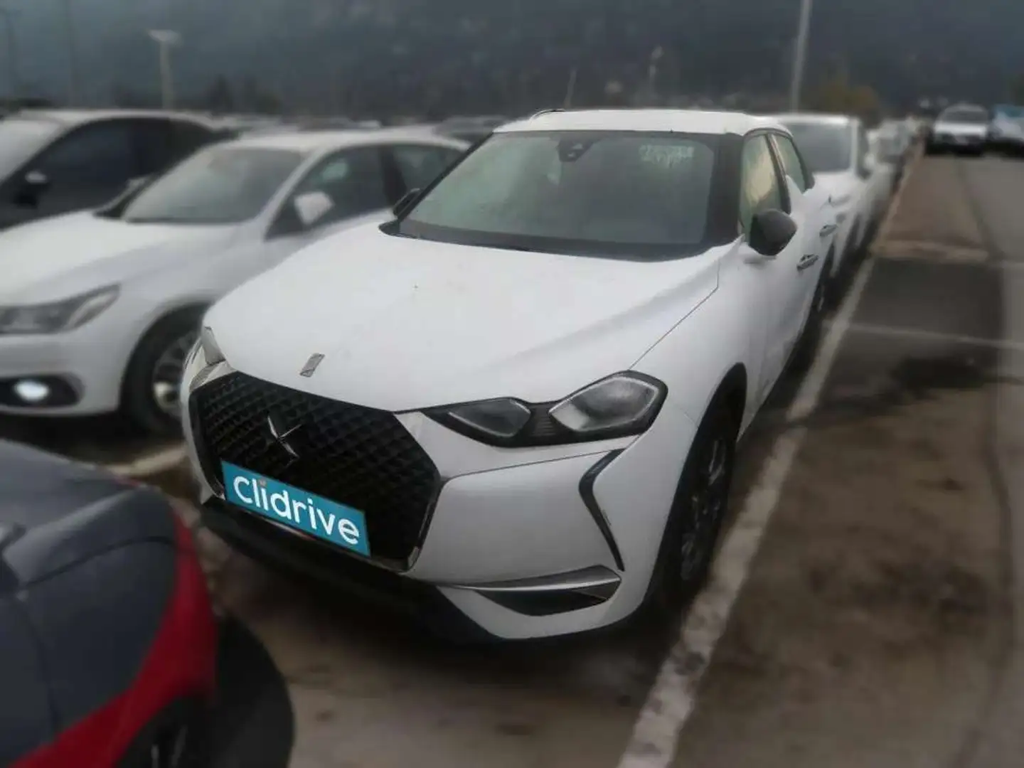 DS Automobiles DS 3 Crossback BlueHDi 81 kW Manual SO CHIC Blanco - 2