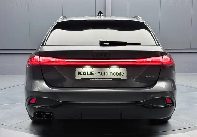 Audi A5 view 5