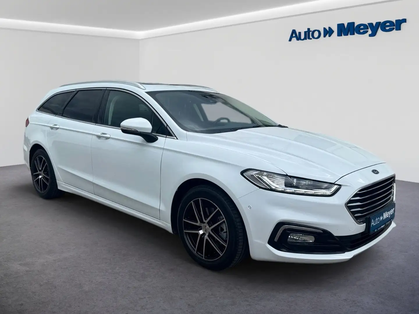 Ford Mondeo Turnier 2.0 EcoBlue AUT Titanium |AHK|ACC Wit - 2