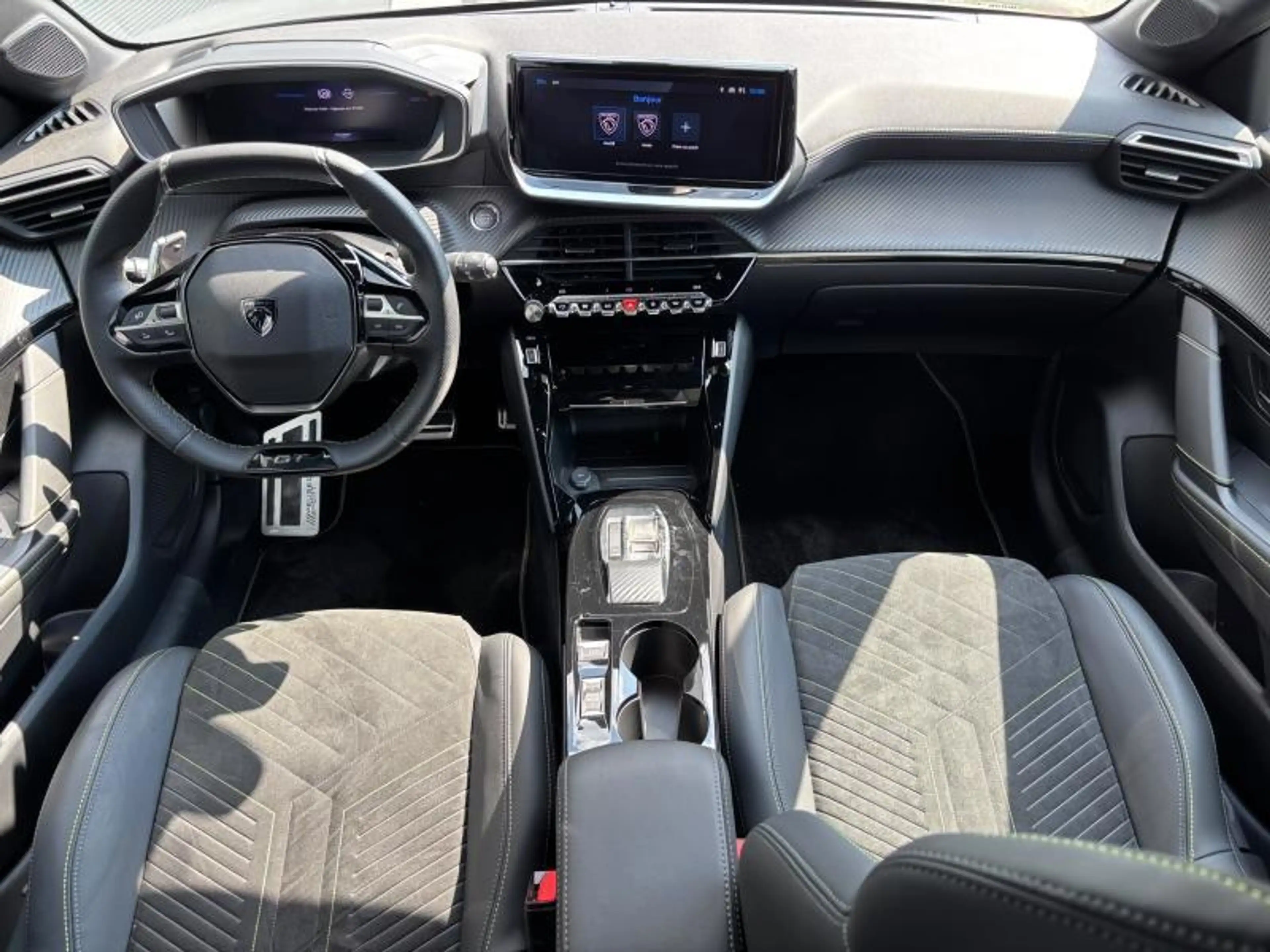 Peugeot 208 GT / Hybrid / E-DSC6 — photo 6