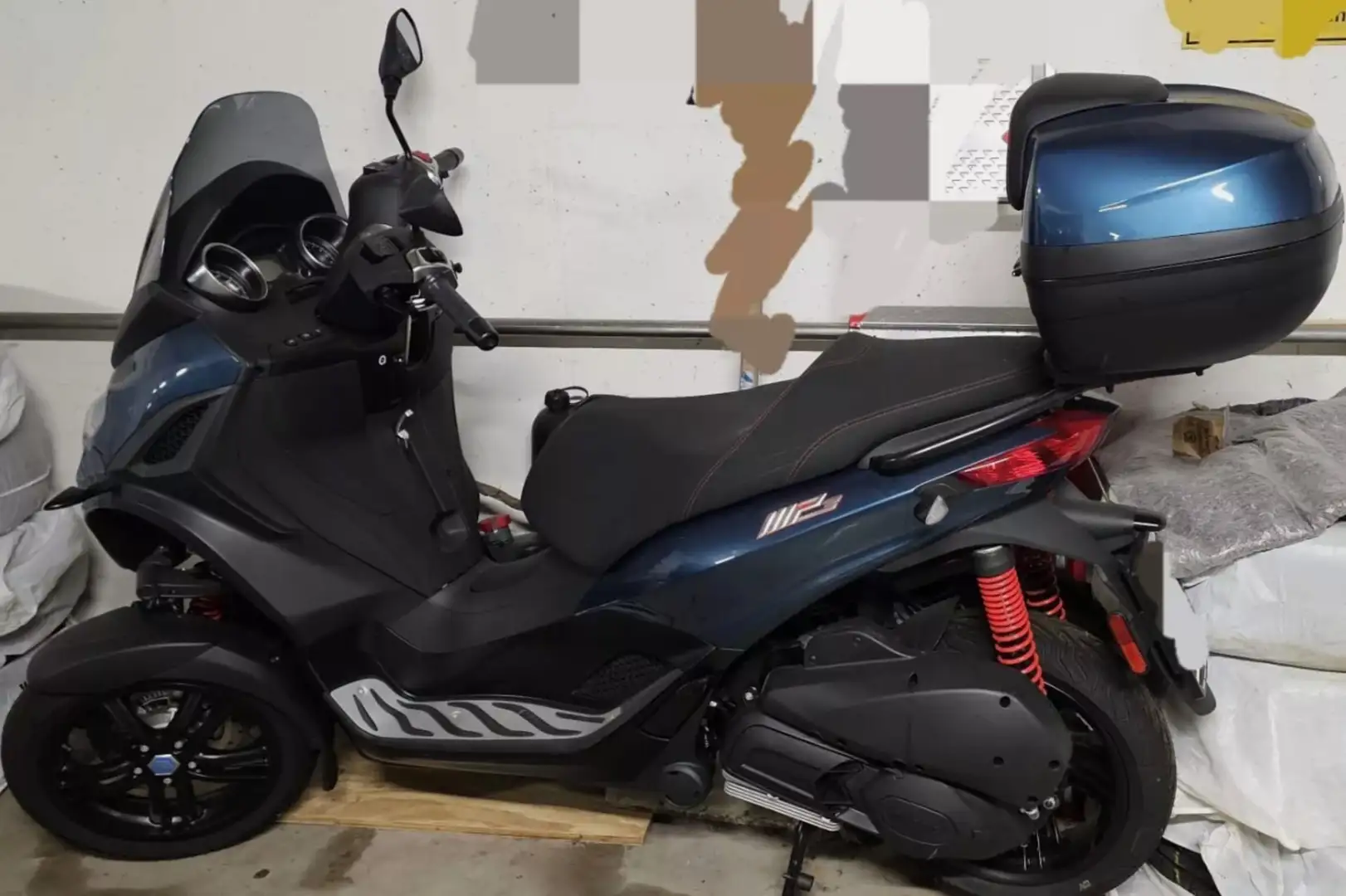 Piaggio MP3 300 Azul - 2