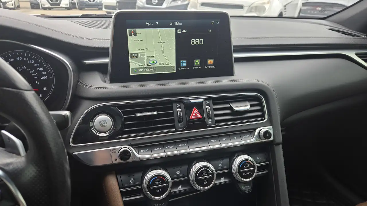Genesis G70 снимка Genesis G70