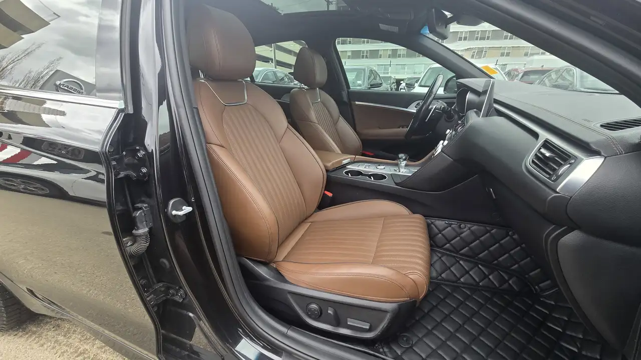 Genesis G70 снимка Genesis G70