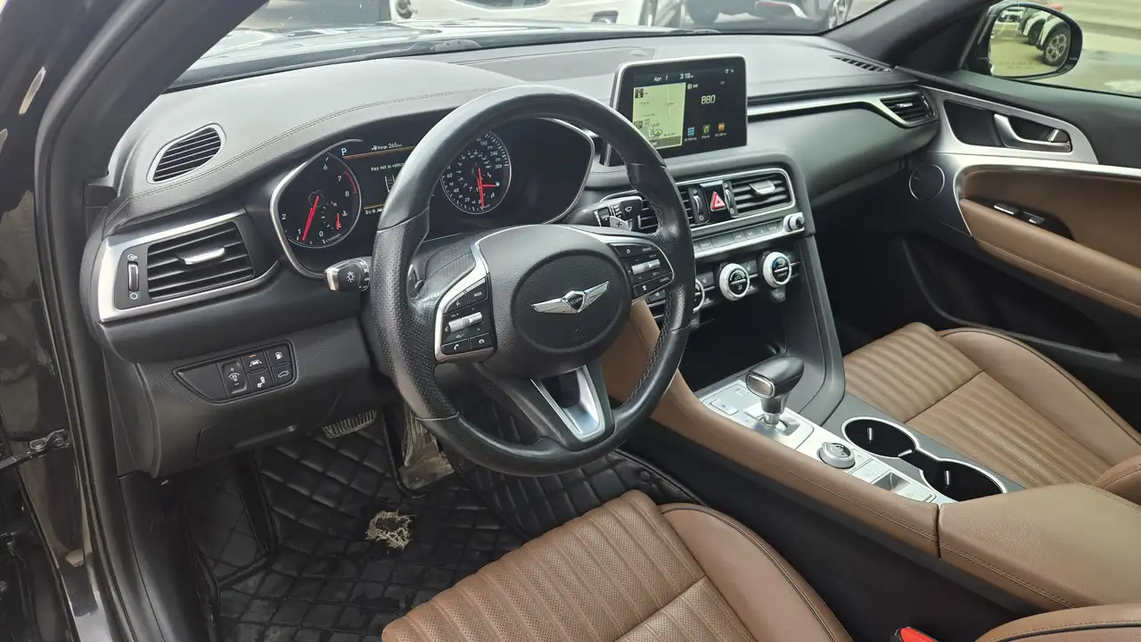 Genesis G70 снимка Genesis G70