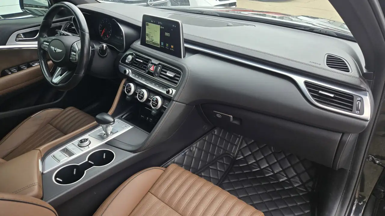 Genesis G70 снимка Genesis G70