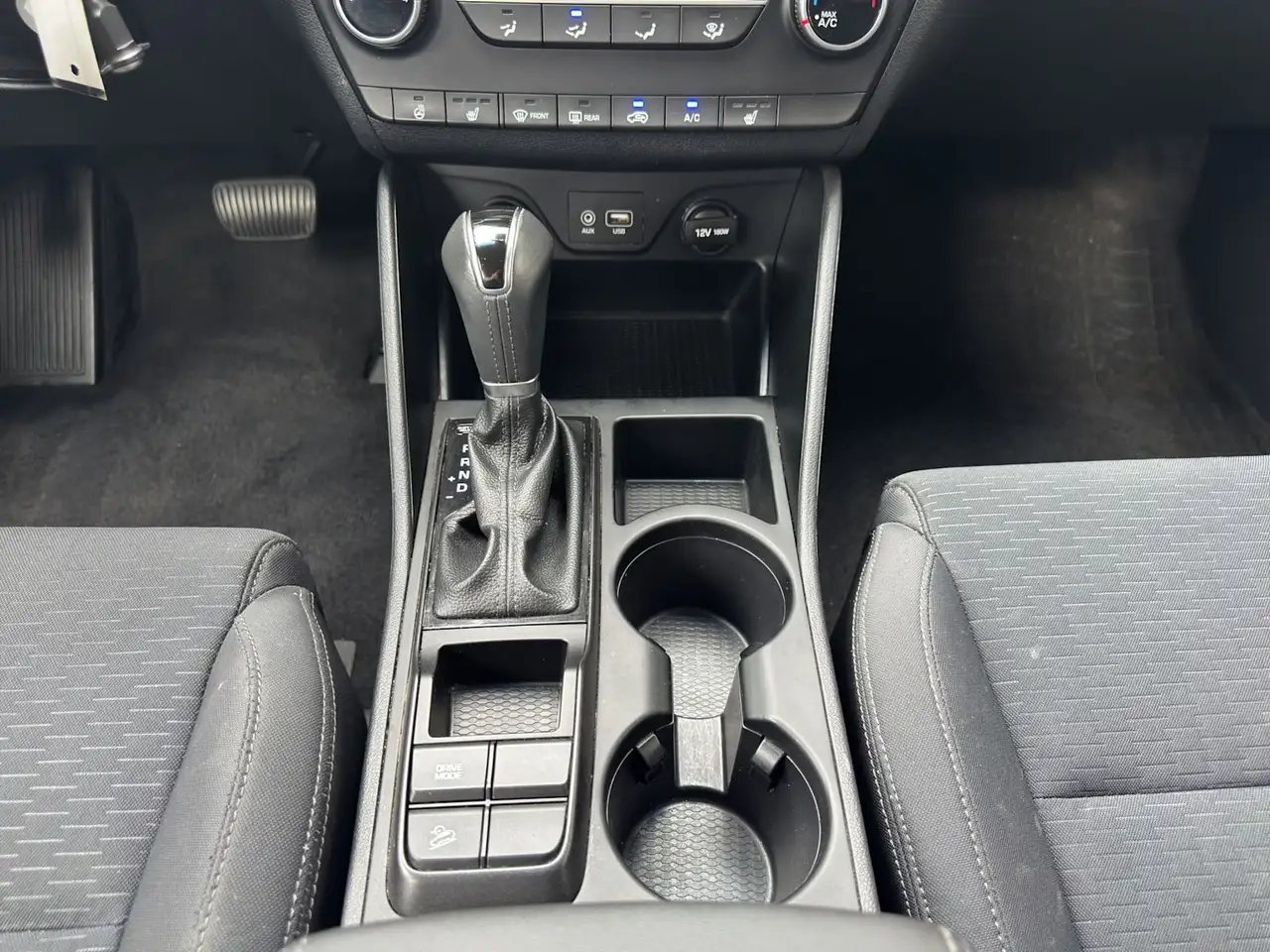 Hyundai TUCSON снимка Hyundai TUCSON