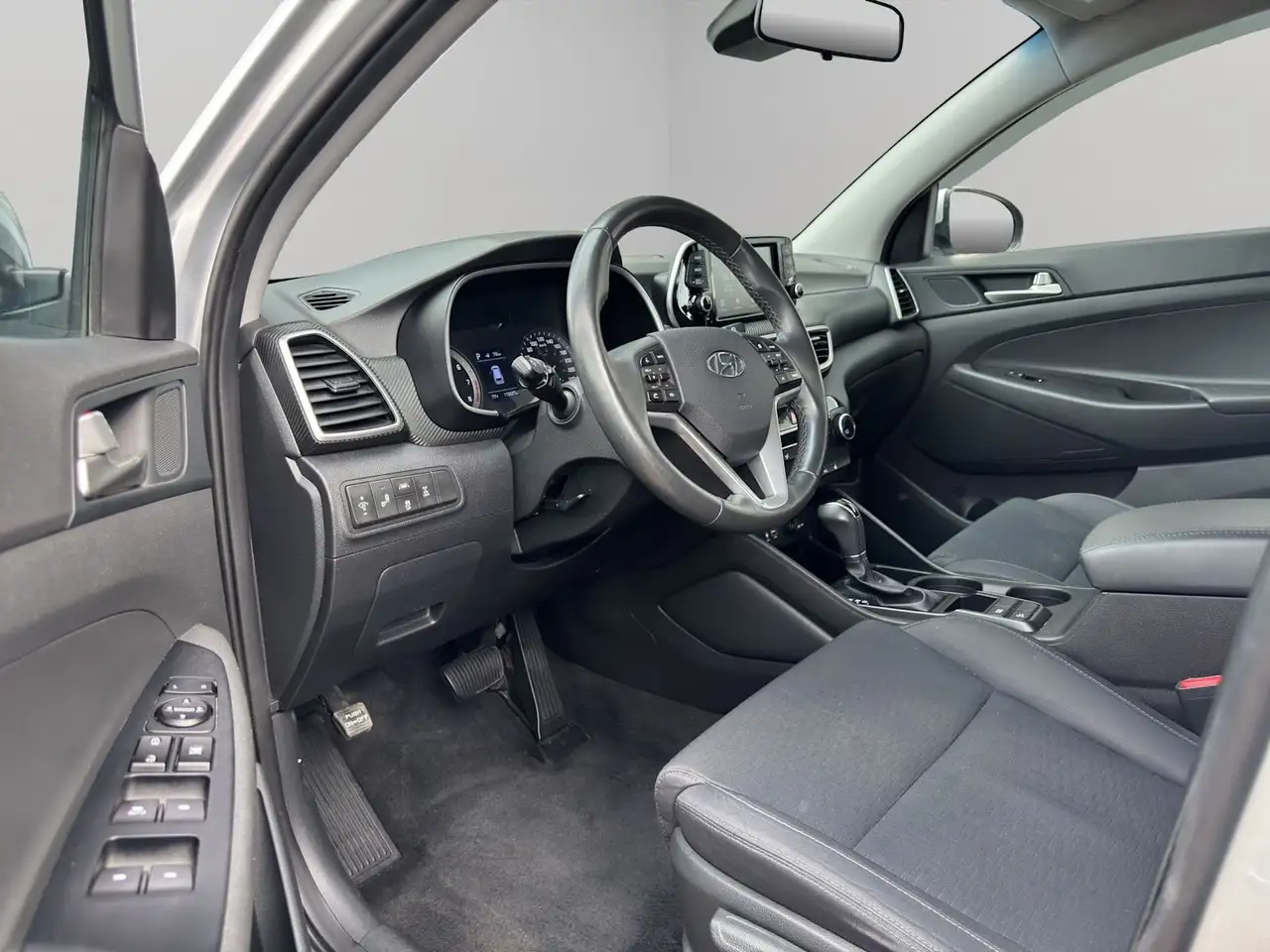 Hyundai TUCSON снимка Hyundai TUCSON