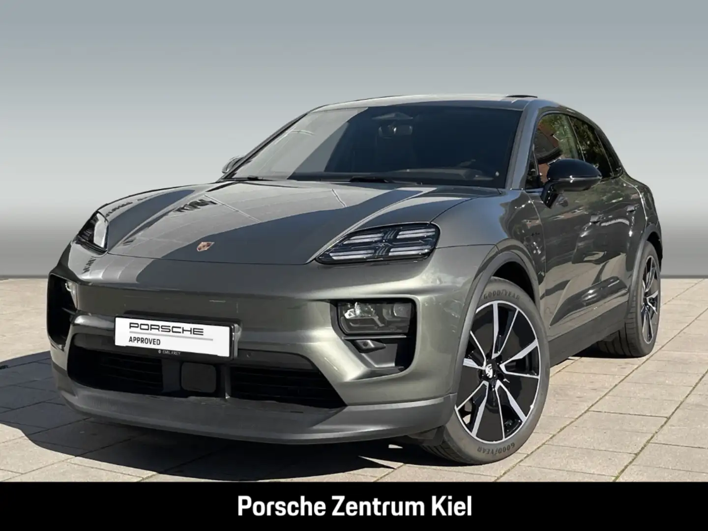 Porsche Macan LED-Matrix Abstandstempomat Panoramadach Grün - 1
