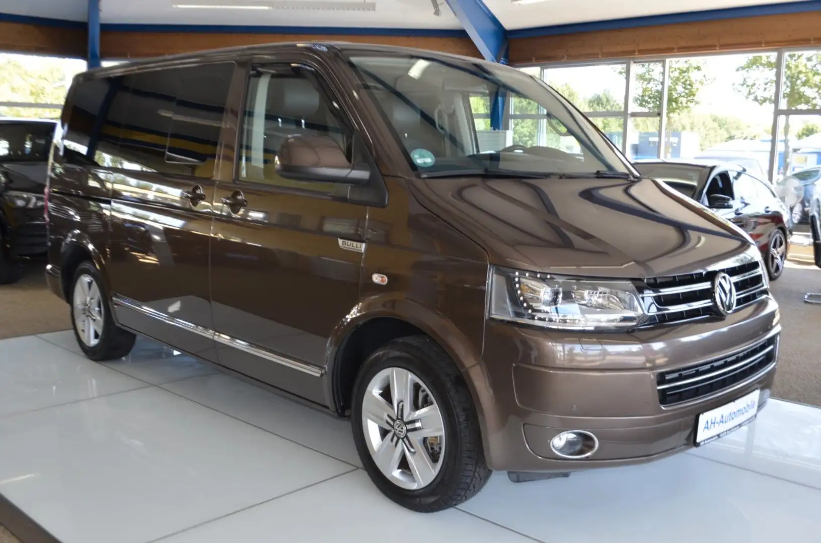 Volkswagen T5 Multivan Highline 4Motion XENON / NAVI /LEDER Braun - 2