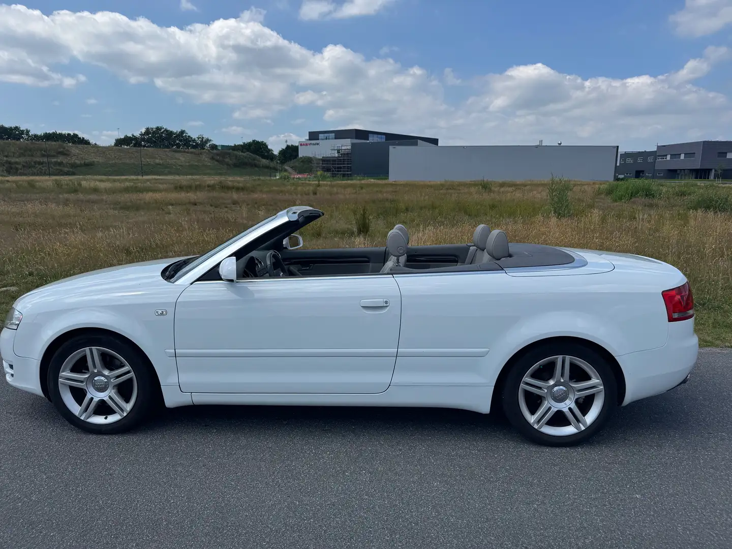 Audi A4 A4 1.8 Turbo Advance Wit - 2