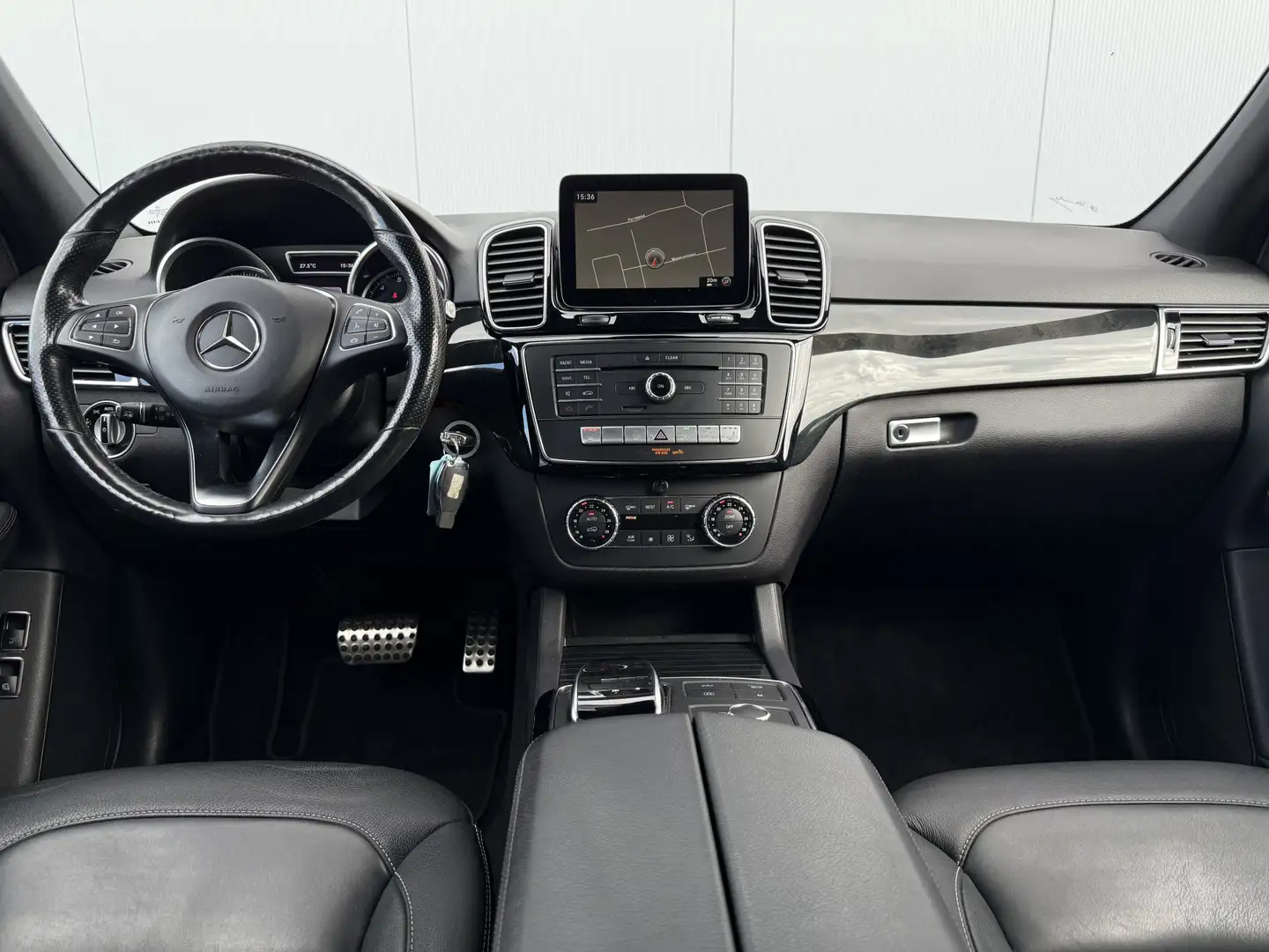 Mercedes-Benz GLE 43 AMG 4MATIC Carplay/Schuifdak. Zwart - 2
