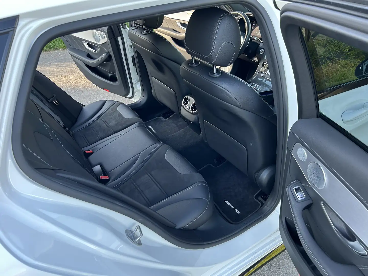 Mercedes-Benz C 63 AMG T Kombi V8Biturbo mtl.Rate 259,-€ Weiß - 2