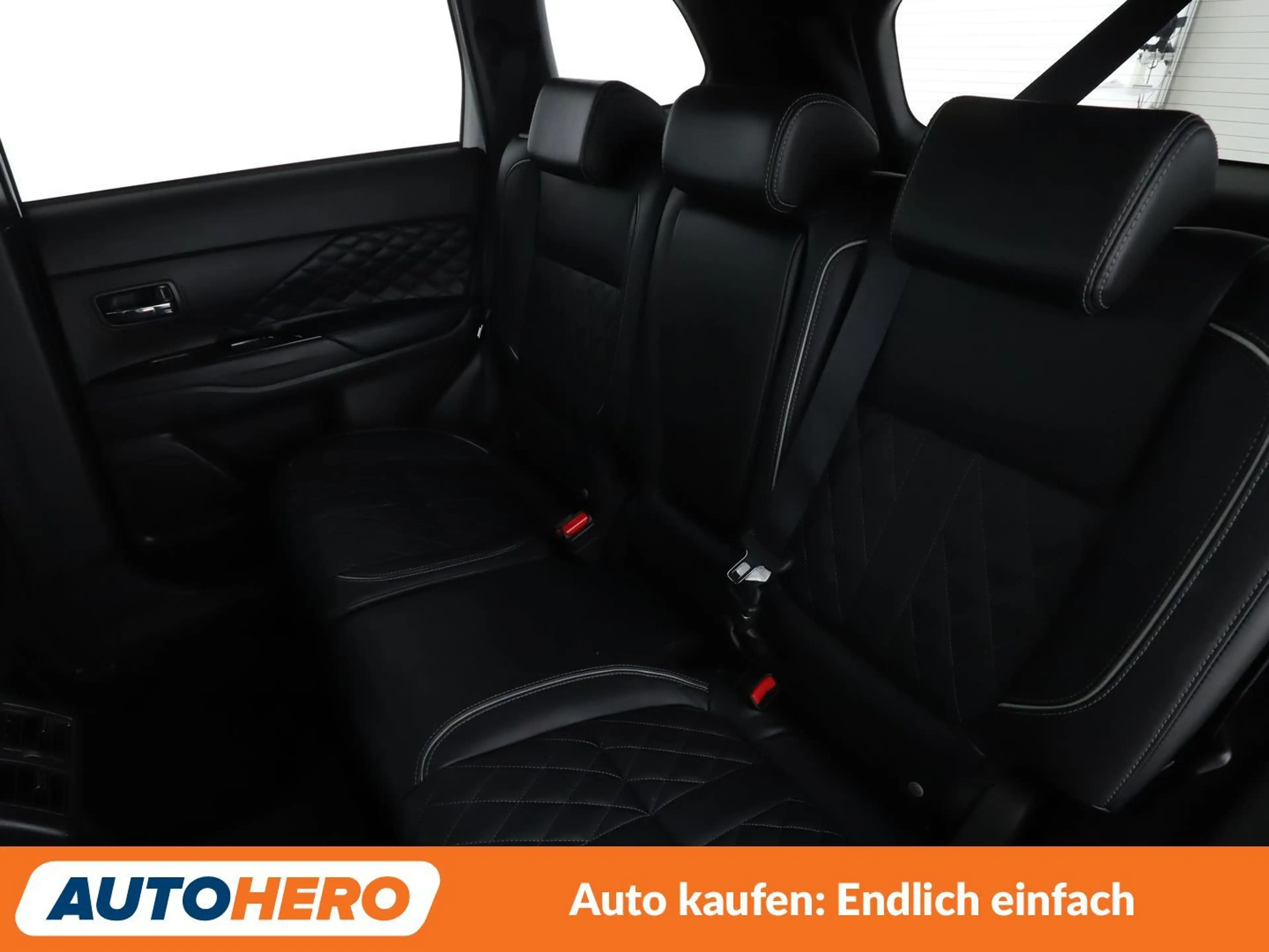 Mitsubishi Outlander 2.4 PHEV Top 4WD Aut.*ACC*CAM*PDC*SHZ*LIM* — photo 14