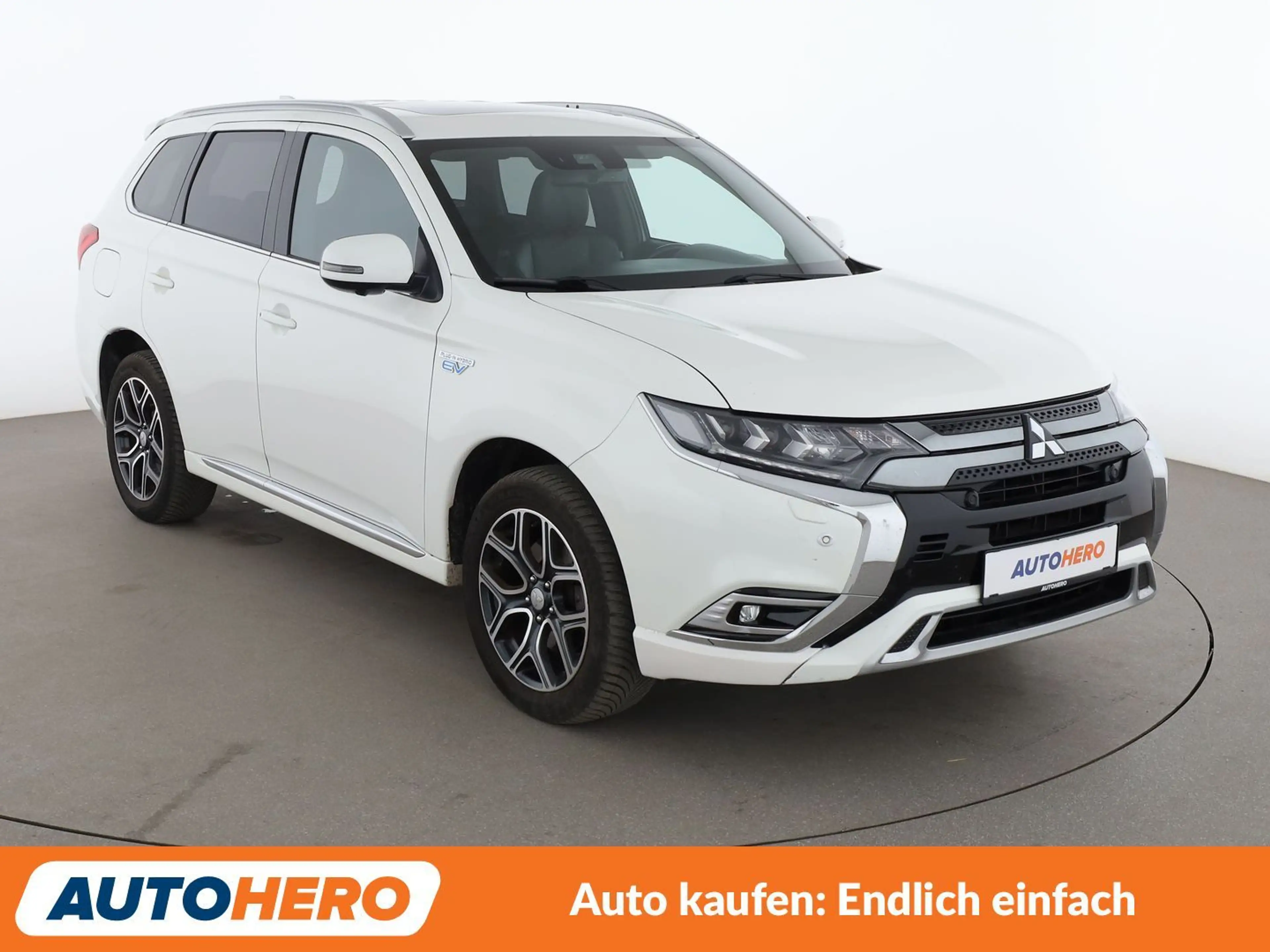 Mitsubishi Outlander 2.4 PHEV Top 4WD Aut.*ACC*CAM*PDC*SHZ*LIM* — photo 8