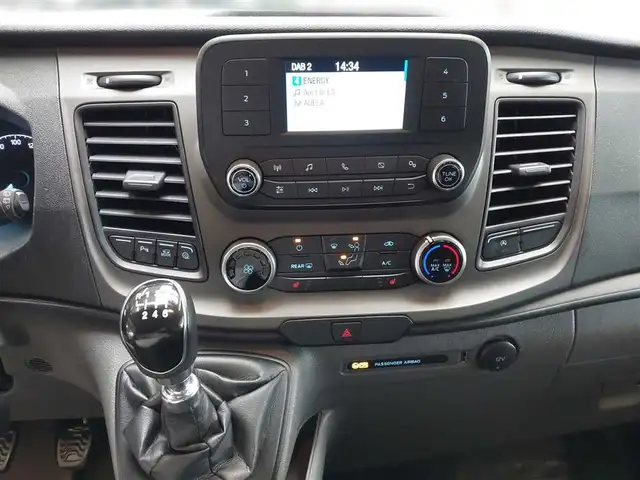 Ford Transit Custom view 11