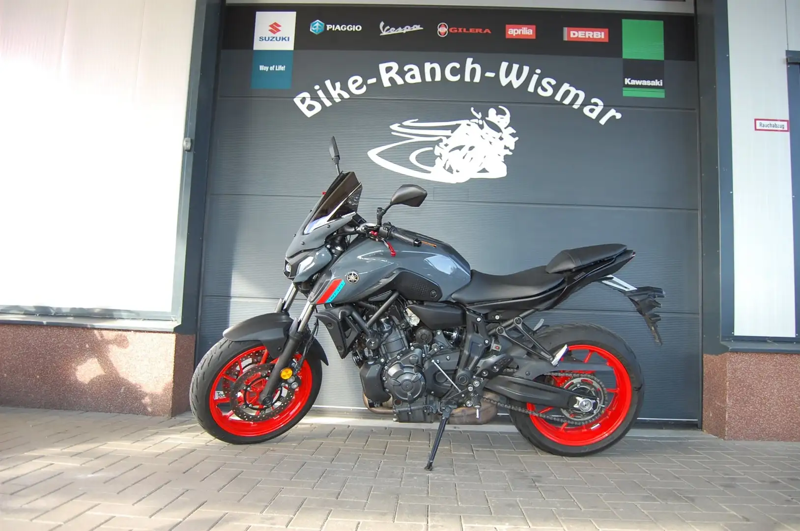 Yamaha MT-07 Grau - 2