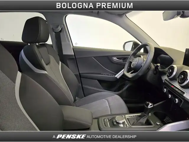 Audi Q2 view 3
