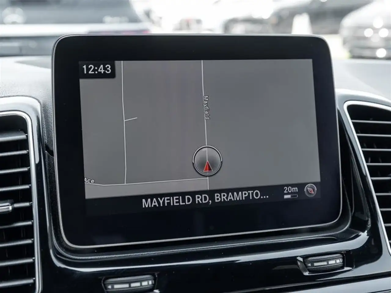 Mercedes-Benz GLE снимка Mercedes-Benz GLE