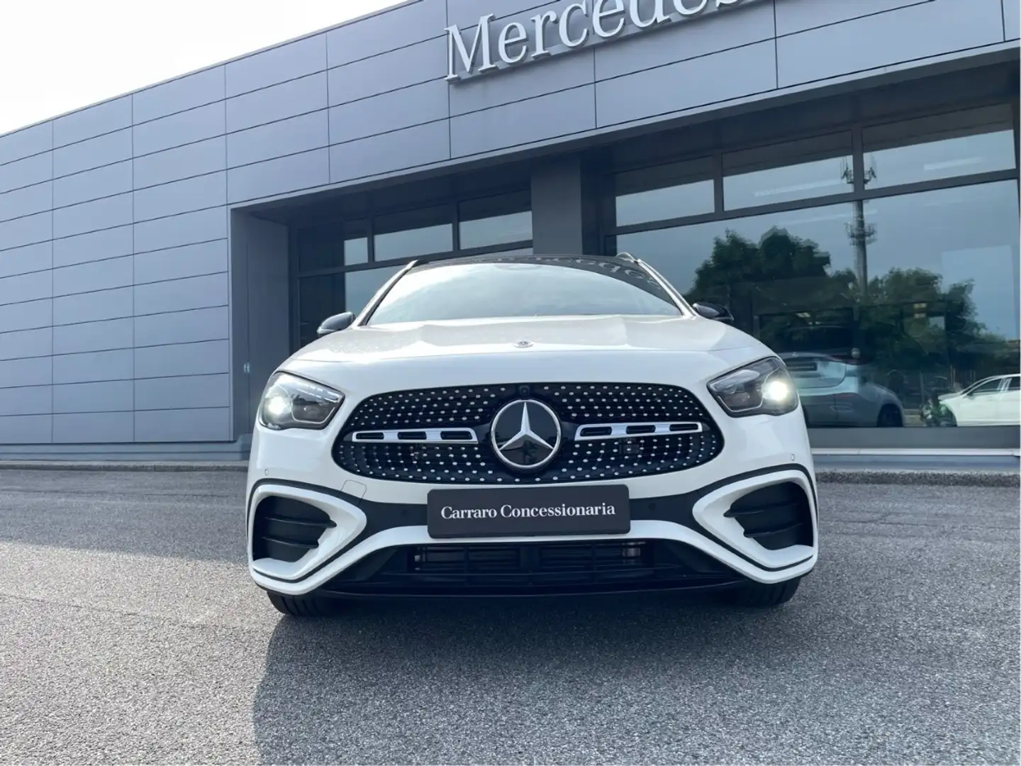 Mercedes-Benz GLA 200 d automatic Wit - 2